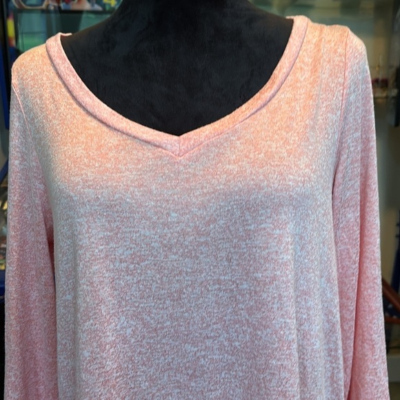 Easel crossover boho chic tunic in light Pink - Picture 3 of 7